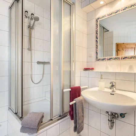 Appartement Bi Uns To Hus - Morgensuenn