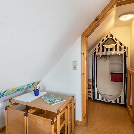 Bi Uns To Hus - Morgensuenn *